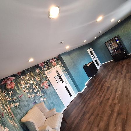 Stockwood Hotel - Luton Airport Eksteriør billede