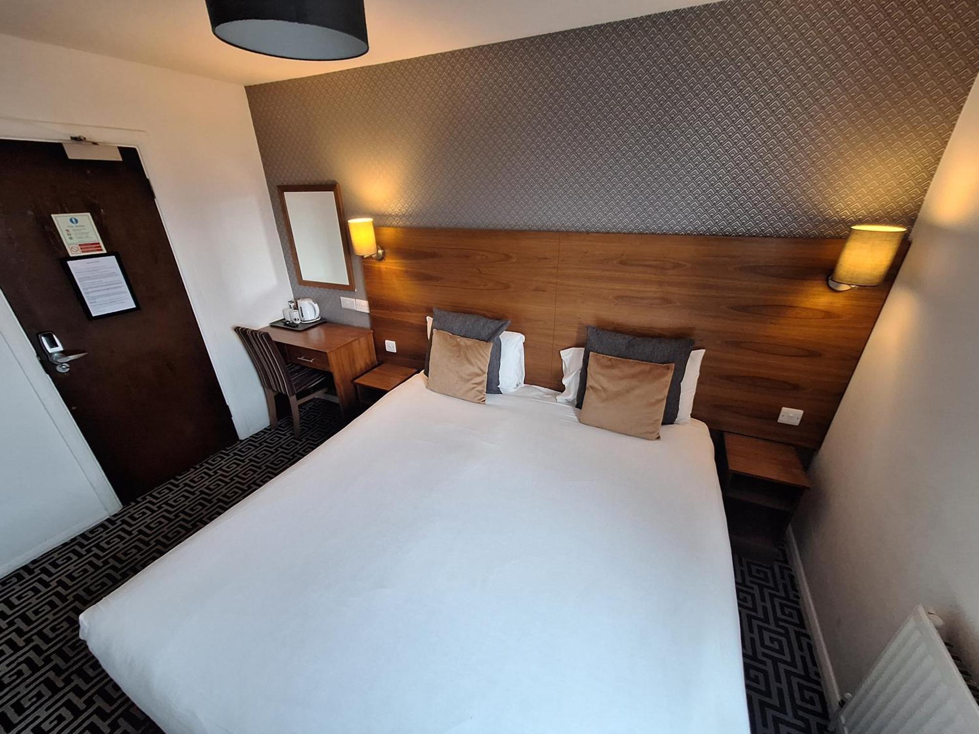 Stockwood Hotel - Luton Airport Eksteriør billede