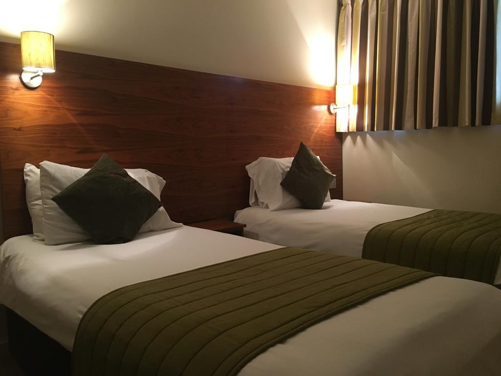 Stockwood Hotel - Luton Airport Eksteriør billede